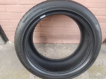 Hankook Ventus V12 evo² 215/45 R17 91Y XL - 5