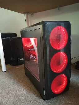 Stolní Počítač s monitorem 144hz - 5