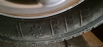 ALU 4x100, 185/55/14 originál VW, letní pneu - 5