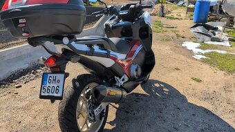 Honda Integra 750 najeto cca 12000km - 5