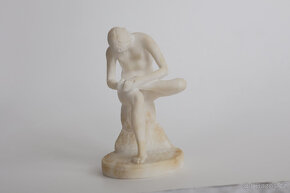 socha soška Chlapec s trnem alabastr akt antika - 5