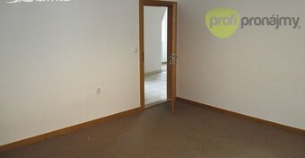 Pronájem kanceláře 16 m² nebo 19 m² - 5
