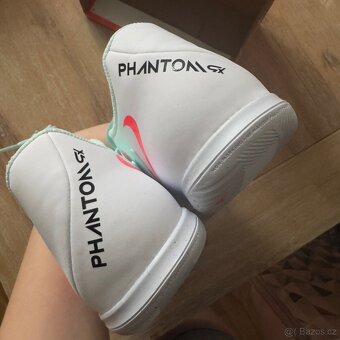 ⚽ Nike Phantom GX II Club IC - 5