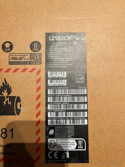 Asus Expertbook notebook - 5