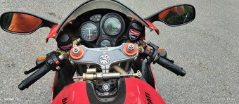 Ducati 748S (996) - 5