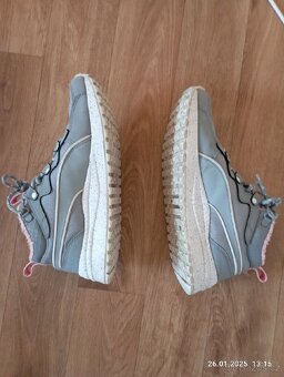 Prodám zateplené dámské boty značka PUMA - 5