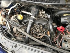 Renault Megane 2 1,5DCI 60kW 2004 kratky - díly - 5
