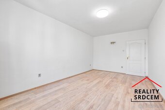 Pronájem krásného bytu 2+1, 62 m2, ul. Bachmačská, poblíž ce - 5