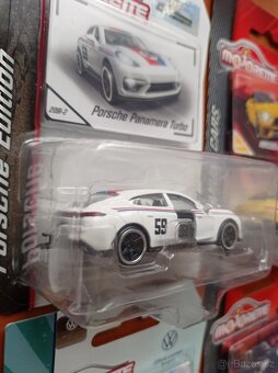 Majorette 1:64 - 5