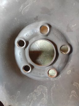 Prodám letní pneumatiky 165/70 R14 - 5