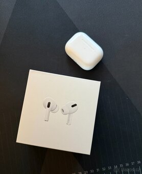 Apple Airpods 2019 - 5