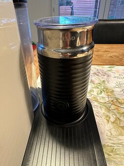 Kavovar kapslovy Delonghi Nespresso - 5