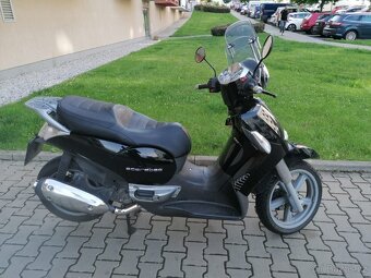 Aprilia Scarabeo 250 r.v. 2007 - 5