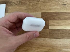 MagSafe nabíjecí pouzdro na AirPody Pro (2.generace) - 5