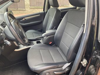 Mercedes-Benz A 170i 85kW Avantgarde klimatizace - 5