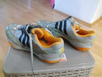 TRETRY SKOK VYSOKÝ ADIDAS ADISTAR 8,5US - 5