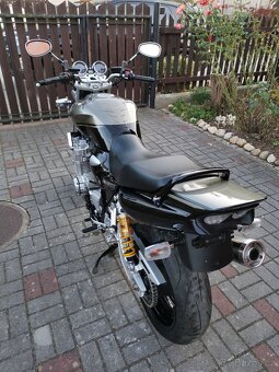 Yamaha XJR 1300 - 5