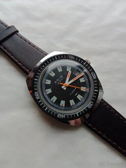 zachovalé  mechanické hodinky Prim Sport II. - 5