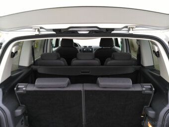 Volkswagen Touran 1.2 TSI /77 kW/ 7 Míst - 5