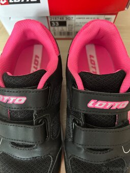 Boty - tenisky Lotto Jumper 400 - vel. 33 - 5