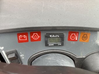 Zahradní traktor Kubota GR 2120 4 x 4 - 5