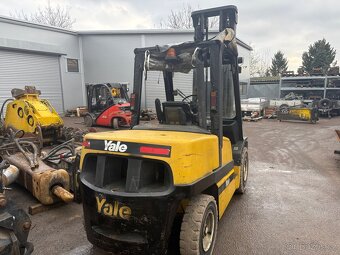 Vysokozdvižný vozík Yale - 5