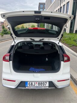 Kia Niro 1.6 hybrid- DPH- PLNÁ HISTORIE - 5