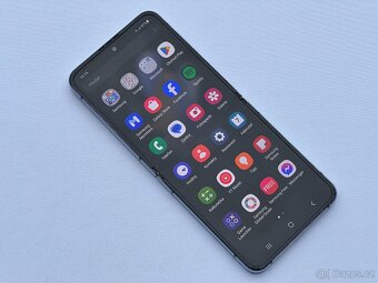 Samsung Galaxy Z Flip 4 5G 8GB/256GB - TOP stav, ZÁRUKA - 5