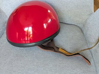 Retro helma v dobrém stavu - 5