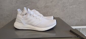 NOVÉ-ADISAS ULTRABOOST 20 vel.39-40 - 5