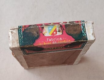STARÁ KRABIČKA NA CIGARETY - 5