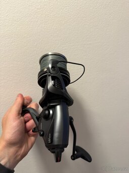 Naviják Shimano Medium Baitrunner CI4+ XTB-LC - 5