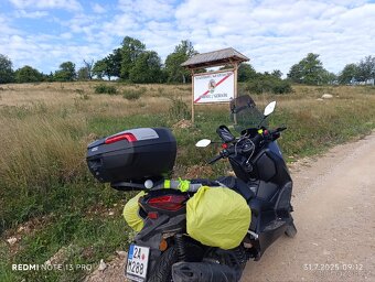 Prodám Yamaha X Max 125 velmi pěkný stav, servis Yamaha - 5