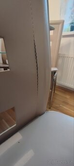 Jídelní stůl a židle - 5