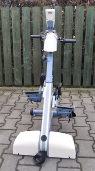 Motomed Thera-Vital, na nohy a ruce. - 5