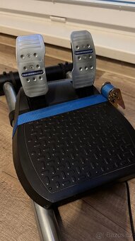 Volant Thrustmaster T300 se stojanem - 5