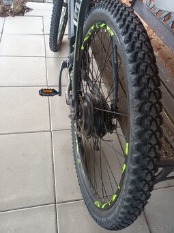 Elektrokolo Leader Fox Swan 29 - 5