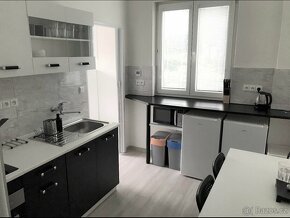 Ubytování pro studenty, pracující, Zlín. - 5