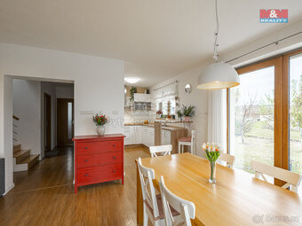 Prodej rodinného domu, 166 m², Zlatá - 5