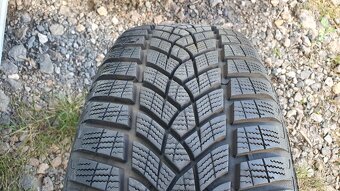 Zimní Sada Alu Kola 5x112 215/60 R16 Good Year 2021 - 5