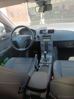 Volvo v50 - 5