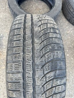 Prodej zimnich pneu Nokian 215/55 R17 - 5