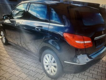 mercedes B180 W246 rv2015 - 5