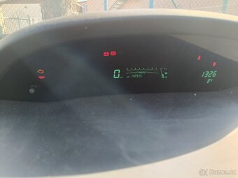 Toyota Yaris 1,3 - 5