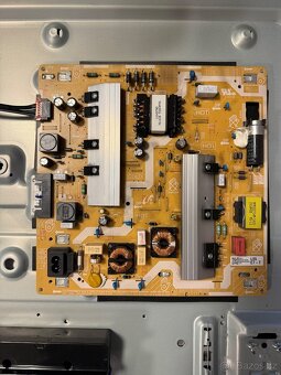 Samsung 58" QE58Q60T - náhradní díly - 5