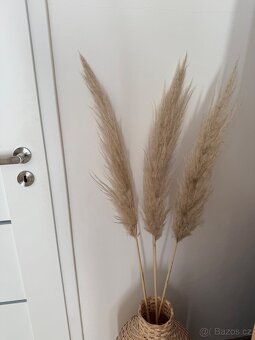 Vaza Kefebona Ikea s dekoraci - 5