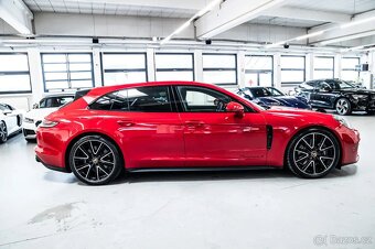 Porsche Panamera - 5
