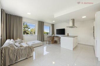 Prodej bytu 3+kk s terasou 90m2 a parkováním u domu, Praha Z - 5