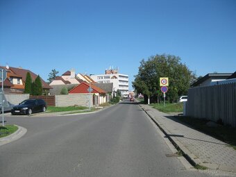 Stavební pozemek Staré Město - 5