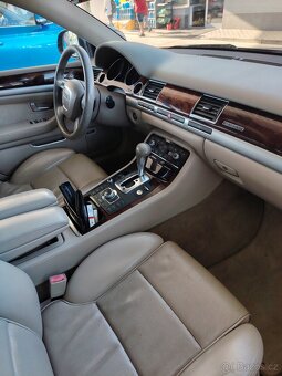 Audi a8 D3 facelift - 5